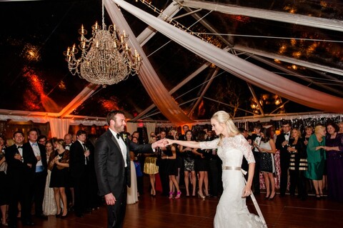 bride and groom first dance