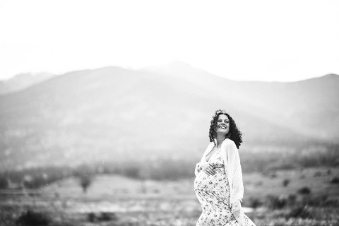maternity photos moraine field colorado