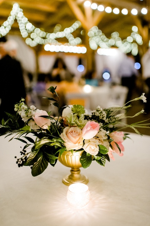 Blush and gold centerpieces. Coordination by Kast Events at the Chapel Hill Carriage House. Photo by Caroline Lima.