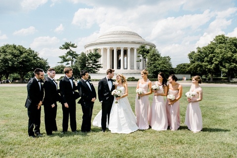 Bridal party at the Jefferson Memorial