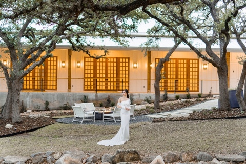 Austin wedding venue The Ivory Oak