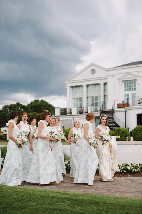 Charlotte Weddings. Bridal party at the Charlotte Country Club. Hall & Webb Design. 